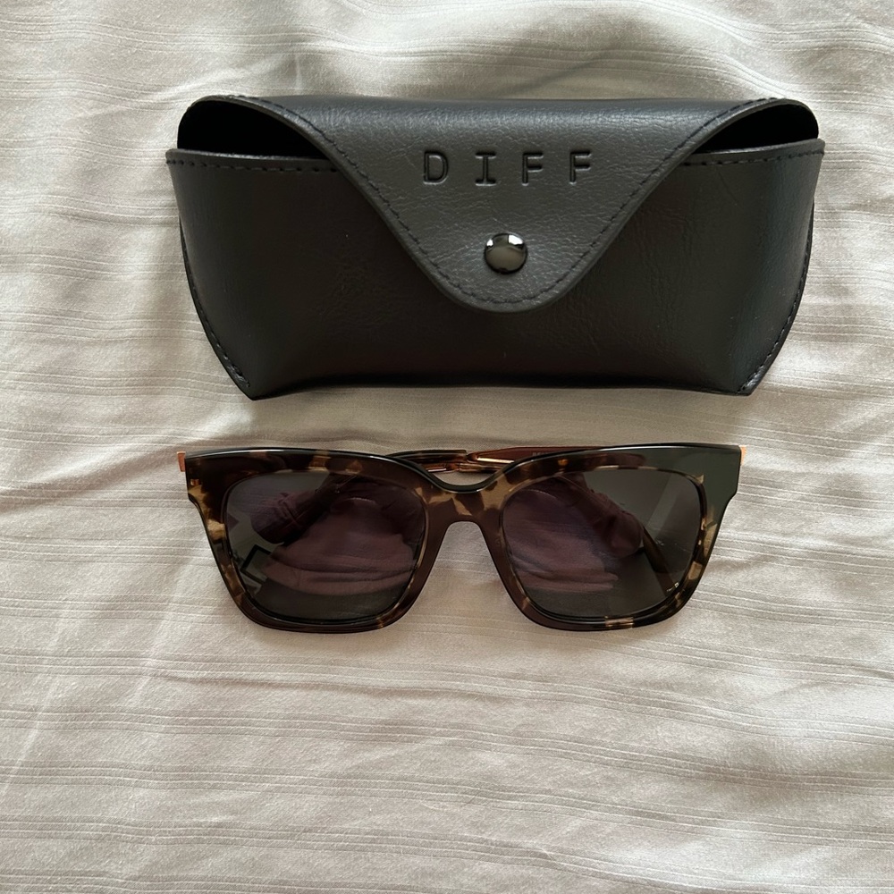 DIFF Eyewear Bella sunglasses